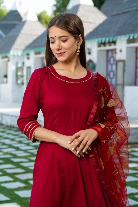 Pheeta_Maroon Rayon Plain Round Anarkali Set With Embroidered Dupatta_at_Aza_Fashions