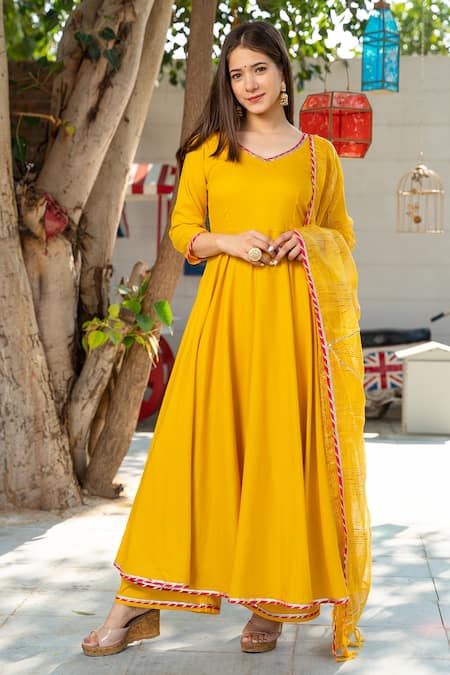 Indian Long Anarkali, Wedding Guest Indian Gown for Plus Size, Yellow Floor  Length Gown - Etsy Hong Kong
