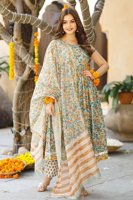 Shop_Pheeta_Green Cotton Printed Floral Motifs Round Block Anarkali Set _Online_at_Aza_Fashions