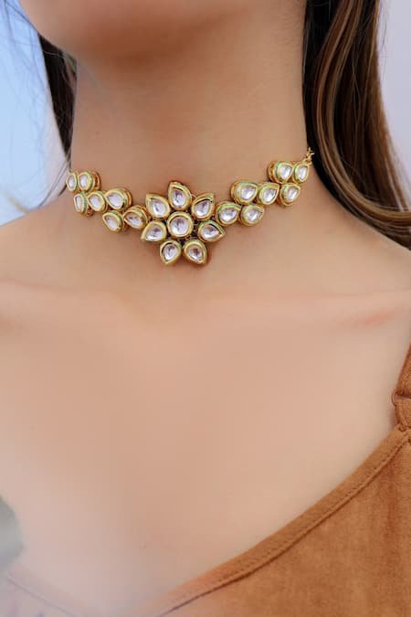 Do Taara Stone Carved Choker Necklace 