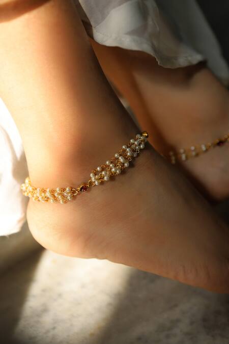 Buy Do Taara Gold Plated Kundan Layered Pearl Anklets -Set of 2 Online at Aza Fashions Buy_Do Taara_Gold Plated Kundan Layered Pearl Anklets -Set of 2 _Online_at_Aza_Fashions