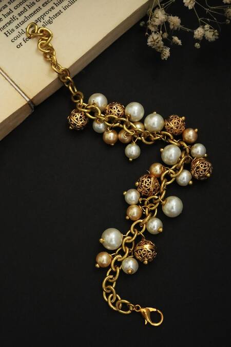 Monet Pearl Necklace  The GoTo