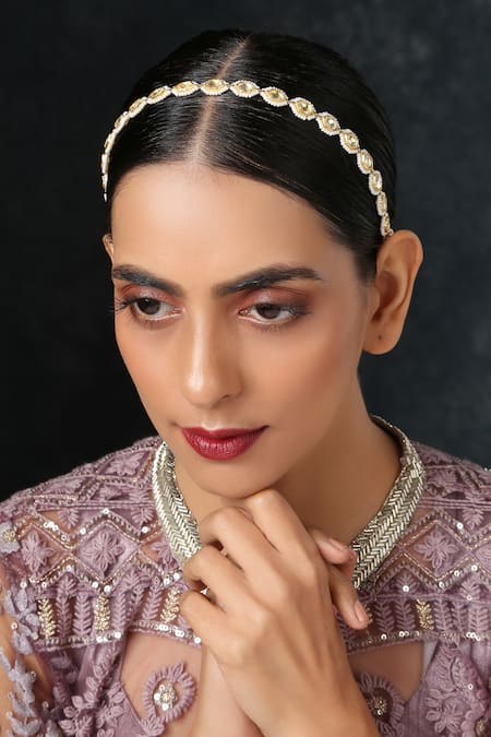 Do Taara Handcrafted Kundan Headband