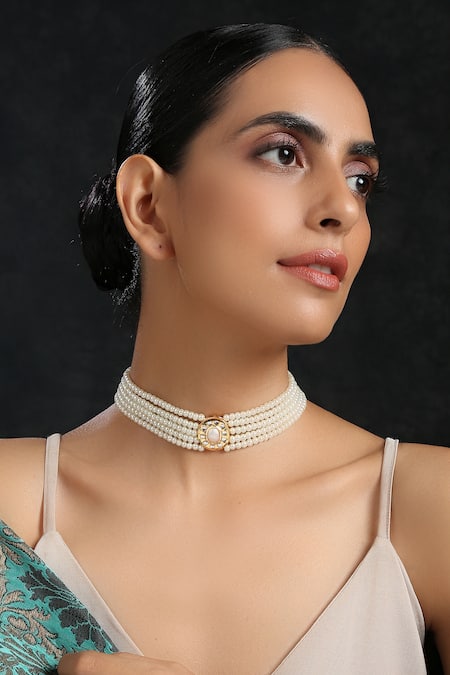 Paisley Pop White Silver Alloy Kundan Choker 