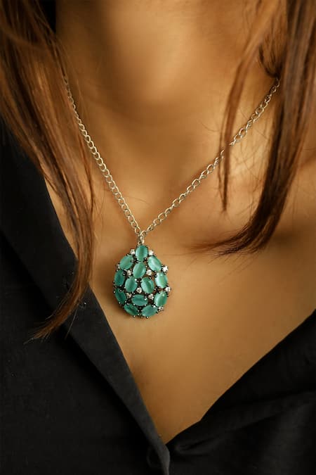 Do Taara_Blue Polki Stone Pendant Necklace _Online_at_Aza_Fashions