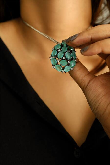 Buy_Do Taara_Blue Polki Stone Pendant Necklace _Online_at_Aza_Fashions