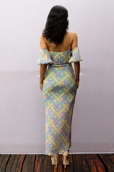 Nirmooha Printed Gown 