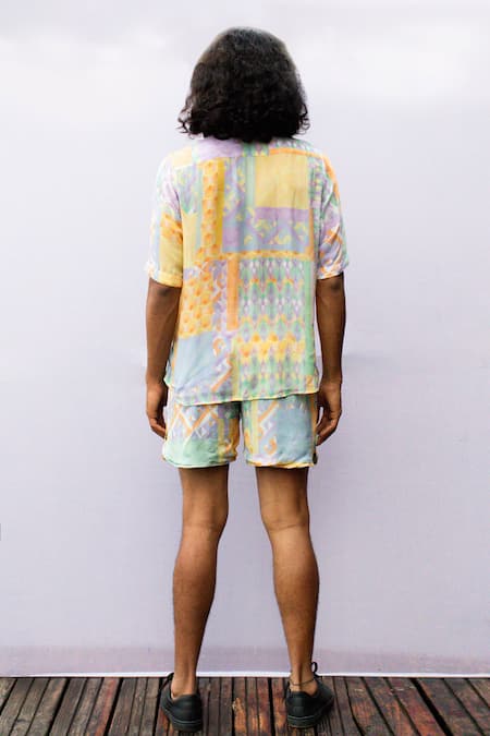 Nirmooha Printed Shirt & Shorts Set 