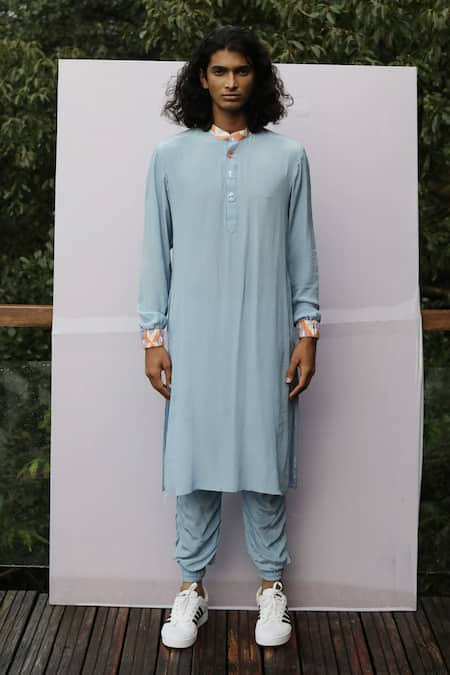 Nirmooha Crepe Kurta Pant Set 