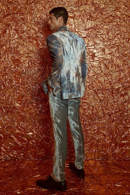 Nirmooha Velvet Blazer & Pant Set 