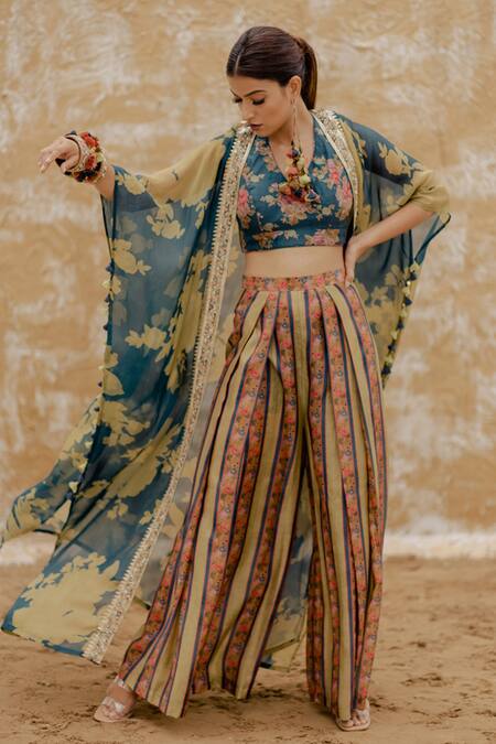 Pooja-Keyur Blue Bustier Floral Print Cape And Kurta Set Online at Aza Fashions Pooja-Keyur_Blue Bustier Floral Print Cape And Kurta Set_Online_at_Aza_Fashions