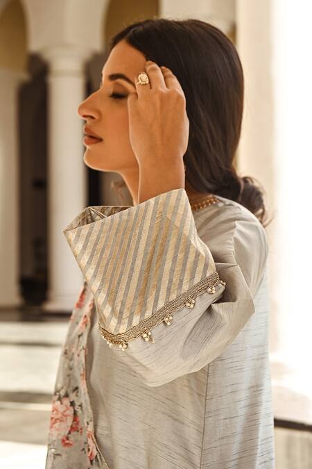 Palak & Mehak Green Organza, Dupion Silk Floral High Neck Placement Embroidered Kurta Set at Aza Fashions Palak & Mehak_Green Organza, Dupion Silk Floral High Neck Placement Embroidered Kurta Set _at_Aza_Fashions