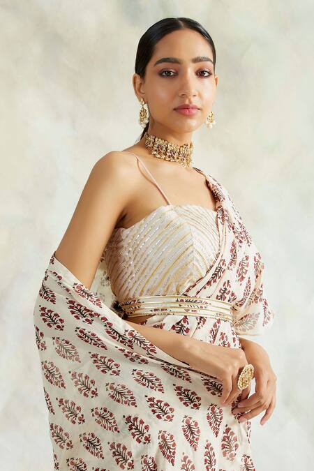 Buy_Palak & Mehak_White Saree Georgette Blouse Chanderi Floral Motifs, Gota Pre-draped With _Online_at_Aza_Fashions