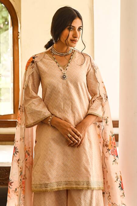 Shop Palak & Mehak Peach Net, Crepe Block Print Boat Neck Placement Embroidered Kurta Set Online at Aza Fashions Shop_Palak & Mehak_Peach Net, Crepe Block Print Boat Neck Placement Embroidered Kurta Set _Online_at_Aza_Fashions