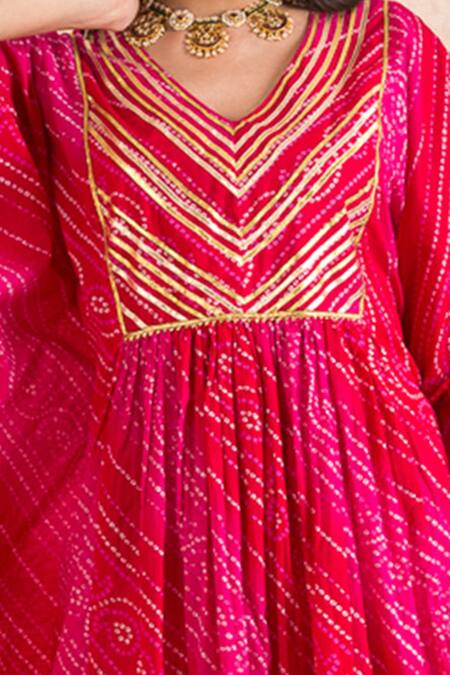 Palak & Mehak_Pink Cotton Bandhani V Neck Print Kaftan And Pant Set _at_Aza_Fashions