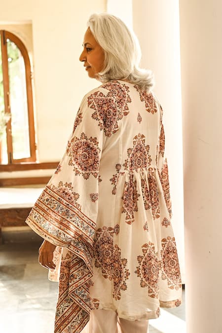 Palak & Mehak_White Cotton Block Print, Gota Patti V Neck Kaftan Tunic And Pant Set _at_Aza_Fashions