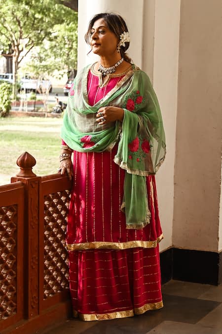 Buy Palak & Mehak Pink Modal Floral Print, Gota Patti Round Notched Layered Kurta With Dupatta Online at Aza Fashions Buy_Palak & Mehak_Pink Modal Floral Print, Gota Patti Round Notched Layered Kurta With Dupatta _Online_at_Aza_Fashions