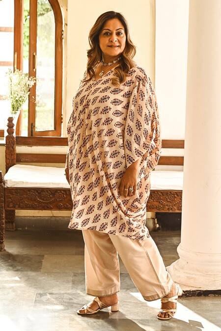 Buy_Palak & Mehak_Peach Georgette Block Print V Neck Kaftan Dress _Online_at_Aza_Fashions