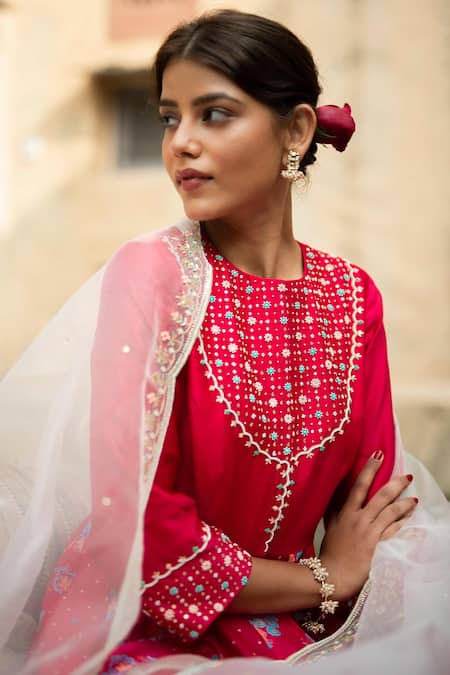 Shop Pita Nila Red Chanderi, Silk Organza Round Anarkali Set at Aza Fashions Shop_Pita Nila_Red Chanderi, Silk Organza Round Anarkali Set _at_Aza_Fashions