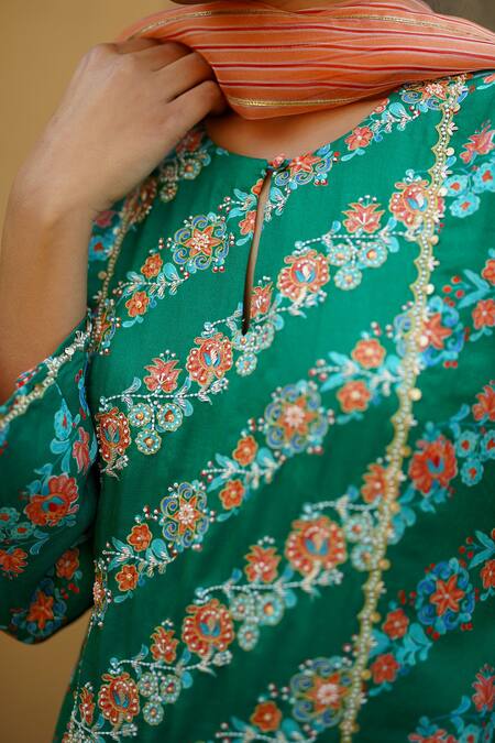 Shop Pita Nila Green Cotton Satin, Organza Round Printed Kurta Set Online at Aza Fashions Shop_Pita Nila_Green Cotton Satin, Organza Round Printed Kurta Set _Online_at_Aza_Fashions