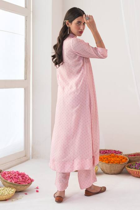 Negra Elegante Pink Chanderi, Cotton Silk Digital Print, Mirror Work V Neck Peony Kurta Set Online at Aza Fashions Negra Elegante_Pink Chanderi, Cotton Silk Digital Print, Mirror Work V Neck Peony Kurta Set _Online_at_Aza_Fashions