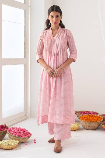 Buy Negra Elegante Pink Chanderi, Cotton Silk Digital Print, Mirror Work V Neck Peony Kurta Set Online at Aza Fashions Buy_Negra Elegante_Pink Chanderi, Cotton Silk Digital Print, Mirror Work V Neck Peony Kurta Set _Online_at_Aza_Fashions