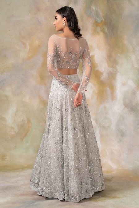Shop Pooja Peshoria Grey Silk Organza Boat Bridal Lehenga Set at Aza Fashions Shop_Pooja Peshoria_Grey Silk Organza Boat Bridal Lehenga Set _at_Aza_Fashions