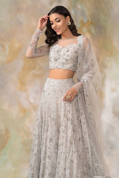 Shop Pooja Peshoria Grey Silk Organza Boat Bridal Lehenga Set Online at Aza Fashions Shop_Pooja Peshoria_Grey Silk Organza Boat Bridal Lehenga Set _Online_at_Aza_Fashions