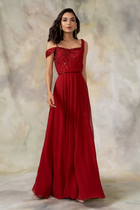 Pooja Peshoria Red Georgette Sweetheart Neck Embellished Gown Online at Aza Fashions Pooja Peshoria_Red Georgette Sweetheart Neck Embellished Gown _Online_at_Aza_Fashions