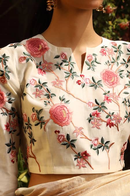 Buy_Prama By Pratima Pandey_Beige Kora Silk Handloom Chanderi Notched Blouse_Online_at_Aza_Fashions