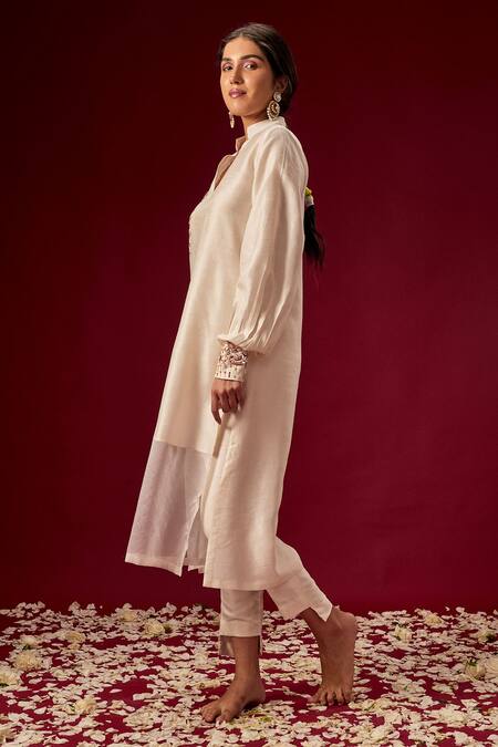 Masumi Mewawalla_White Organza, Dupion Silk Mandarin Collar Embroidered Kurta And Pant Set_Online_at_Aza_Fashions