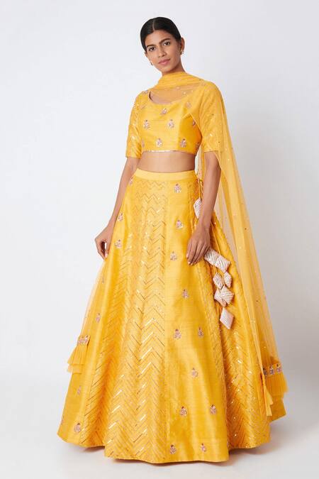 Masumi Mewawalla Yellow Dupion Scoop Neck Floral Embroidered Lehenga Set 