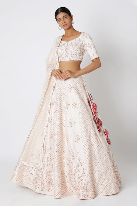 Shop_Masumi Mewawalla_Beige Raw Silk Embroidery Round Bridal Lehenga Set _at_Aza_Fashions