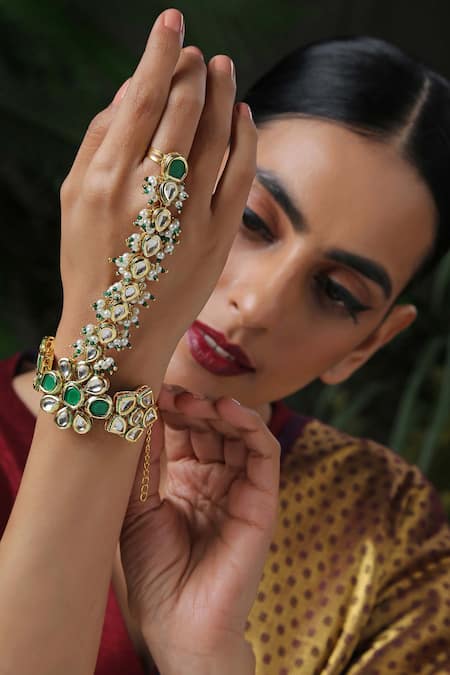 Paisley Pop Gold Plated Pearls Kundan Hathphool Online at Aza Fashions Paisley Pop_Gold Plated Pearls Kundan Hathphool _Online_at_Aza_Fashions