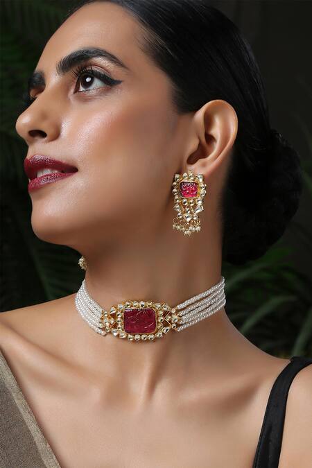 Buy_Paisley Pop_Gold Plated Stone Pendant Choker Necklace Set _Online_at_Aza_Fashions