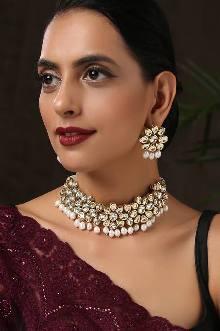 Shop_Paisley Pop_Gold Plated Kundan Floral Choker Set _at_Aza_Fashions