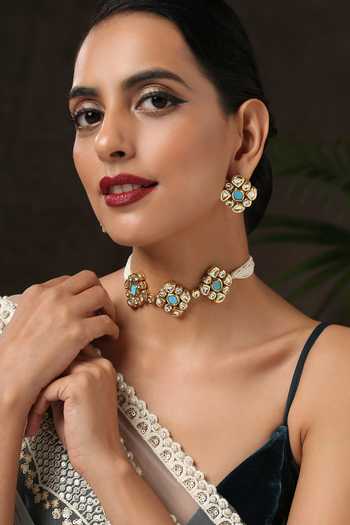 Buy Paisley Pop Gold Plated Kundan Choker Jewellery Set Online at Aza Fashions Buy_Paisley Pop_Gold Plated Kundan Choker Jewellery Set _Online_at_Aza_Fashions