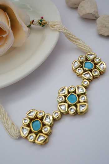Paisley Pop_Gold Plated Kundan Choker Jewellery Set _at_Aza_Fashions