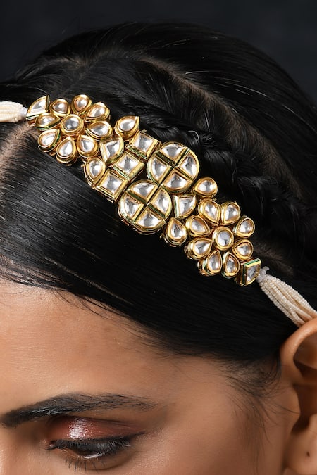 Buy_Paisley Pop_Gold Pearls, Rhinestones Kundan Maangtikka With Multistranded Beads _Online_at_Aza_Fashions