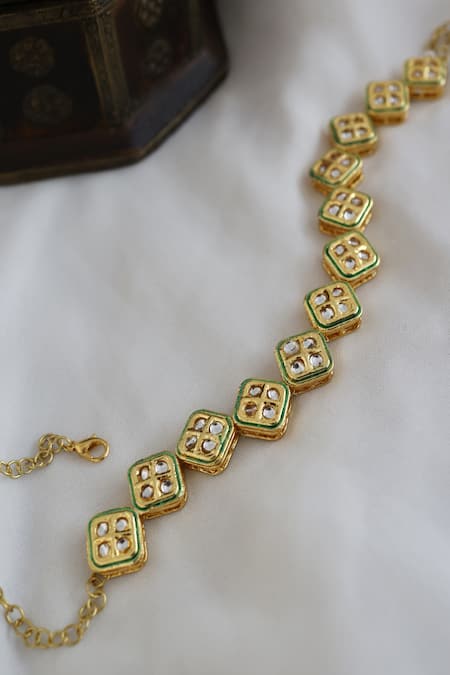 Buy_Paisley Pop_Gold Plated Kundans Embellished Mathapatti _Online_at_Aza_Fashions