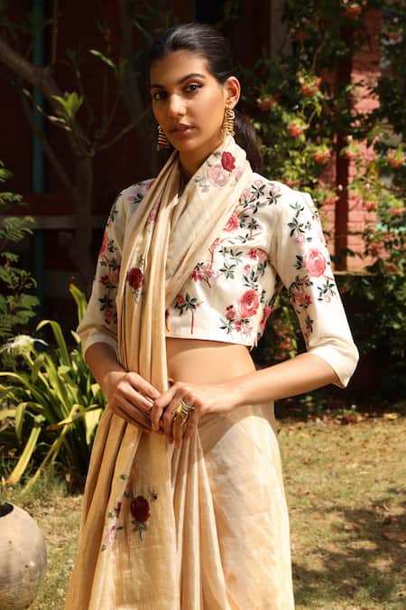 Buy_Prama By Pratima Pandey_Gold Silk Handwoven Chanderi Notched Saree_Online_at_Aza_Fashions