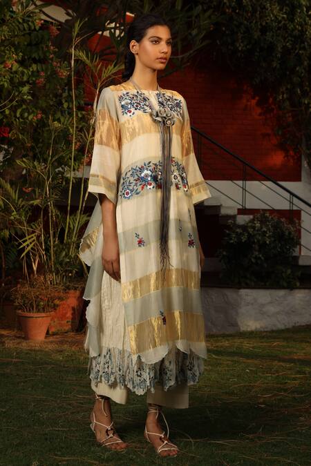 Prama By Pratima Pandey_Beige Kora Cotton, Silk Maheshwari Round Kurta Set _Online_at_Aza_Fashions