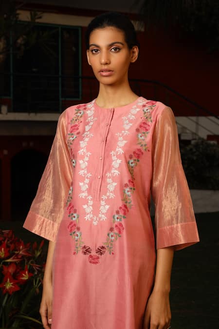 Shop Prama By Pratima Pandey Pink Cotton, Silk Maheshwari Round Kurta Set Online at Aza Fashions Shop_Prama By Pratima Pandey_Pink Cotton, Silk Maheshwari Round Kurta Set _Online_at_Aza_Fashions
