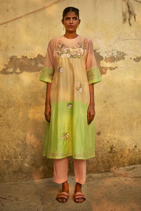 Prama By Pratima Pandey Peach Silk Maheshwari Round Hand Embroidered Tunic