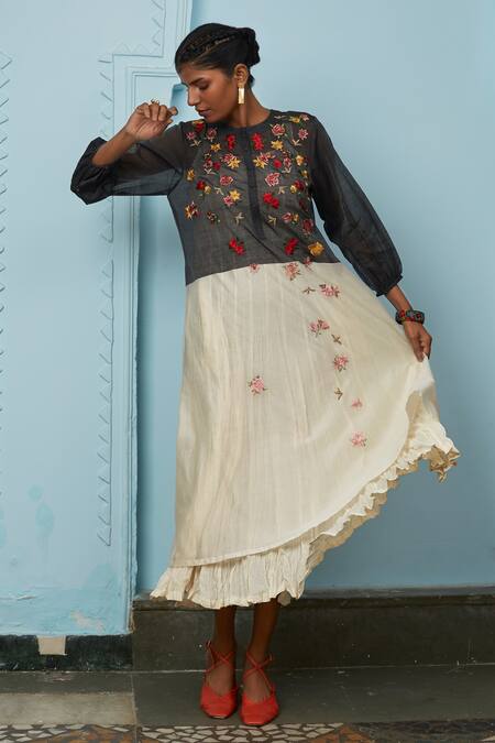 Prama By Pratima Pandey Black Silk Maheshwari Round Embroidered Tunic Online at Aza Fashions Prama By Pratima Pandey_Black Silk Maheshwari Round Embroidered Tunic _Online_at_Aza_Fashions