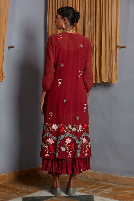 Shop Prama By Pratima Pandey Blue Silk Chanderi V Neck Embroidered Tunic at Aza Fashions Shop_Prama By Pratima Pandey_Blue Silk Chanderi V Neck Embroidered Tunic _at_Aza_Fashions