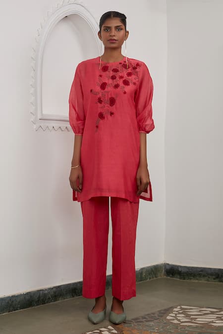 Prama By Pratima Pandey Pink Silk Chanderi Round Embroidered Kurta And Pant Set