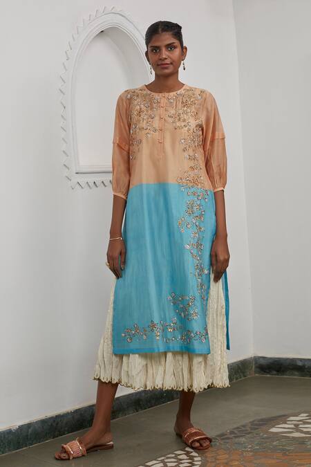 Prama By Pratima Pandey Multi Color Silk Maheshwari Round Embroidered Tunic Online at Aza Fashions Prama By Pratima Pandey_Multi Color Silk Maheshwari Round Embroidered Tunic _Online_at_Aza_Fashions