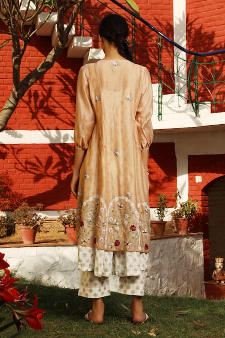 Shop Prama By Pratima Pandey Beige Silk Chanderi Round Flared Kurta Set at Aza Fashions Shop_Prama By Pratima Pandey_Beige Silk Chanderi Round Flared Kurta Set _at_Aza_Fashions