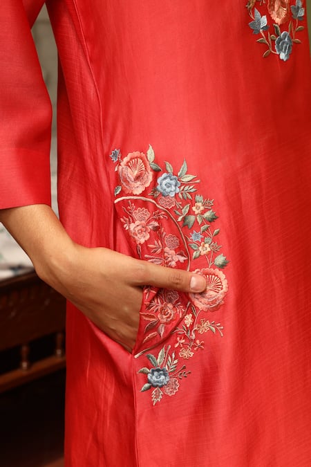 Shop_Prama By Pratima Pandey_Red Cotton, Silk Chanderi V Neck Kurta Set _Online_at_Aza_Fashions